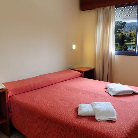 Hotel Temu ヴィラ・カルロス・パス エクステリア 写真